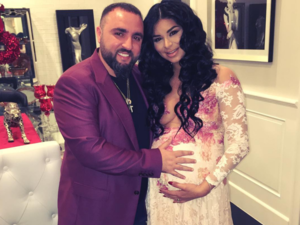 Rima with her husband Wassim when she was still pregnant. (Instagram)