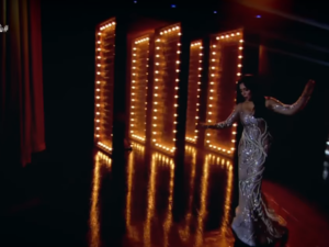 The moment Rania tripped on stage. (YouTube)