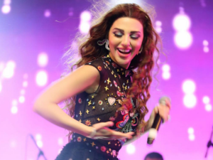 Myriam said that she is still grieving for her father. (Instagram)