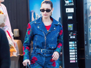 Take it off, please! (Instagram)