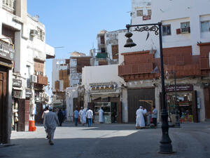 Shops and Shoppers in The Old Market (Balad) in Jeddah (Shutterstock)
