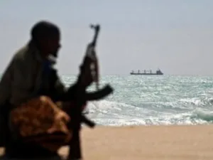 الظواهري يدعو الشباب الصوماليين الى عدم الخوف من القصف الاميركي