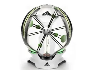 Adidas SmartBall (Photo: Adidas)