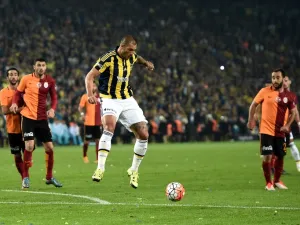 The Galatasaray v Fenerbahce derby has been cancelled due to planned terror attack 
