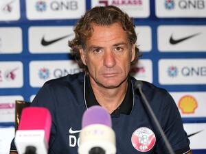 Qatar's head coach Jose Daniel Carreno looks on during a press conference in the Qatari capital Doha, on September 2, 2015, a day ahead of a match against Bhutan for the Asia Cup 2019 and 2018 World Cup qualifying matches. AFP PHOTO / AL-WATAN DOHA / KARIM JAAFAR ==QATAR OUT==
KARIM JAAFAR / AL-WATAN - DOHA / AFP