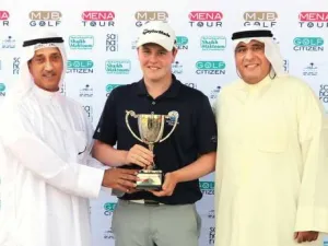 Winner Robert MacIntyre with Yousef Abdul Aziz Al Qatami and Wael Abdul Rahman Al Welayti, both members of the Sahara Kuwait’s golf advisory committee. (Photo: Organizers)