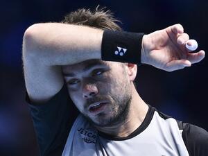 Half-fit holder Wawrinka falls in Dubai opening round