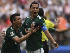 غوادرادو ولوزانو يحتفلان بالهدف التاريخي