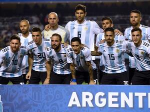 The Argentine national football team poses for pictures before the start of the international friendly football match against Haiti at Boca Juniors' stadium La Bombonera in Buenos Aires, on May 29, 2018.
Eitan ABRAMOVICH / AFP