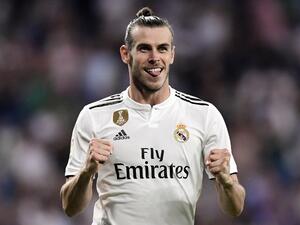 بايل يحتفل بهدفه