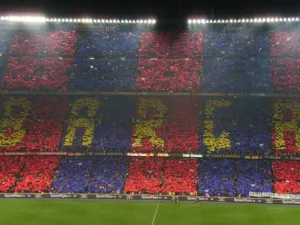 جماهير برشلونة في ملعب كامب ناو