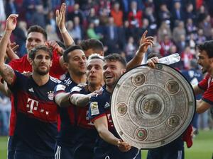 لاعبو بايرن يحتفلون باللقب