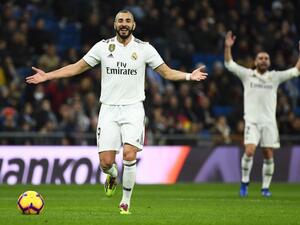  Karim Benzema scored the only goal as Real Madrid secured a third straight LaLiga win, beating Rayo Vallecano at Santiago Bernabeu Stadium. 