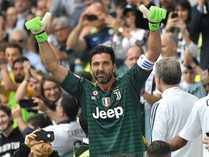 بوفون يودع جماهير يوفنتوس