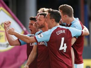 بيرنلي يصعق توتنهام