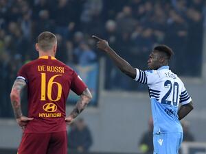 كايسيدو يحتفل بهدفه