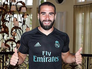 كارفاخال بعد التوقيع على عقده الجديد