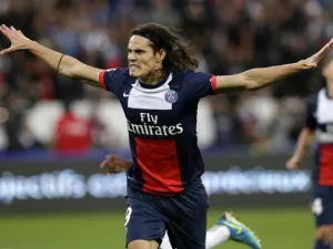 Man Utd ready for sensational Cavani swoop to prepare for possible Rooney exit