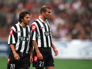 زيدان ويل بييرو حينما كانا يلعبان في صفوف يوفنتوس