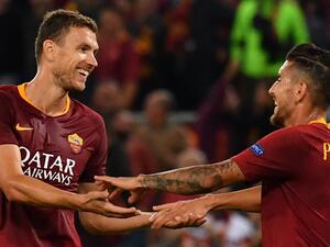 دجيكو (يسار) يقود روما لفوز معنوي مهم