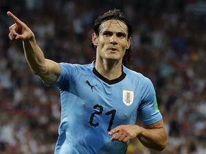 كافاني يتألق بعد ظهوره بشكل عادي خلال دور المجموعات