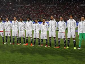 Egypt's team players sing their country's national anthem during their World Cup 2018 Africa qualifying match between Egypt and Congo at the Borg el-Arab stadium in Alexandria on October 8, 2017.
TAREK ABDEL HAMID / AFP