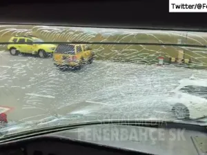 An image on the official Fenerbahce SK Twitter account (@Fenerbahce) shows damage to the cockpit window 