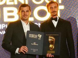 كاسياس يتوج مسيرته بجائزة جديدة