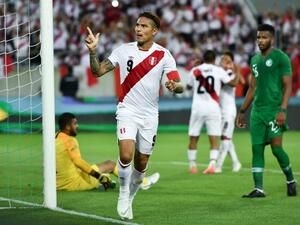 غيريرو يقود بيرو لفوز كبير