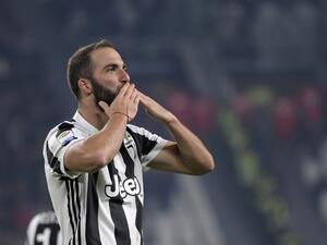 هيغواين يعود للتسجيل بعد صيام طويل