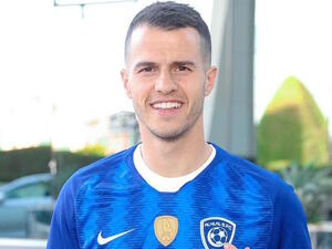 جيوفينكو بقميص الهلال