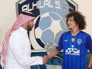 Omar Abdulrahman signs for Al Hilal