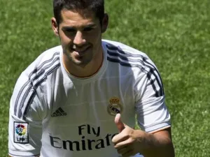  Isco still on Man City radar