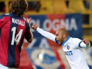 جوناثان يحتفل بعد تسجيله هدف التعادل لإنتر