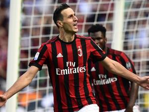 كالينيتش يقود الروسونيري للفوز