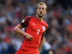  A controversial penalty appeared set to earn Tunisia a draw against England, but Harry Kane headed home an injury-time winner in Volgograd. 