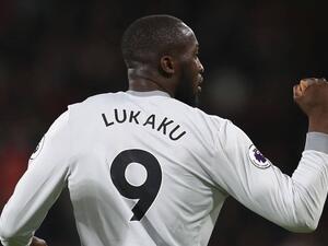 لوكاكو يقود يونايتد للفوز