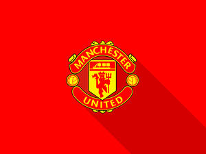 Manchester United logo (Photo: behance.net)