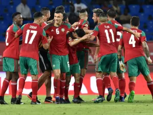 Morocco's players celebrate a goal during the 2017 Africa Cup of Nations group C football match between Morocco and Ivory Coast in Oyem on January 24, 2017.
ISSOUF SANOGO / AFP