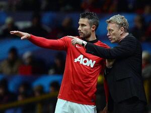 Manchester United news: David Moyes needs more time, says Van Persie
