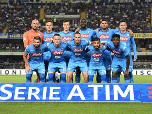 تشكيلة نابولي التي خاضت المباراة