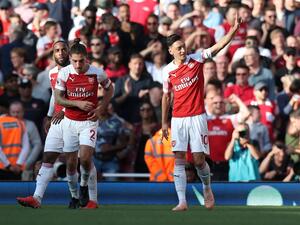 أوزيل يواصل تقديم المستويات الجيدة