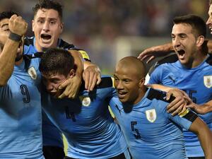 أوروغواي تقفز للمركز الثاني