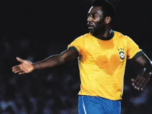 Pele to endorse Emirates