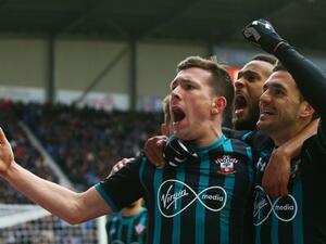 ساوثهامبتون يتأهل إلى المربع الذهبي