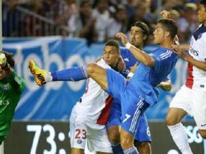 من مواجهة سابقة بين الفريقين