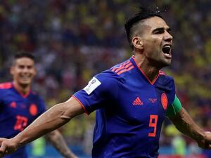 فالكاو يحتفل بهدفه