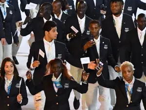 The Refugee Olympic team members take part in the opening ceremony of the Rio 2016 Olympic Games at the Maracana stadium in Rio de Janeiro on August 5, 2016.
FRANCK FIFE / AFP