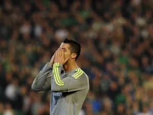 Zidane advises Ronaldo to slow down 