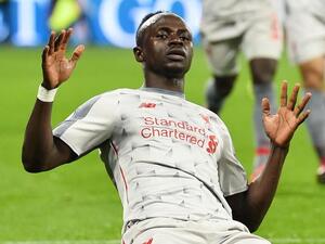 ماني يحتفل بهدفه